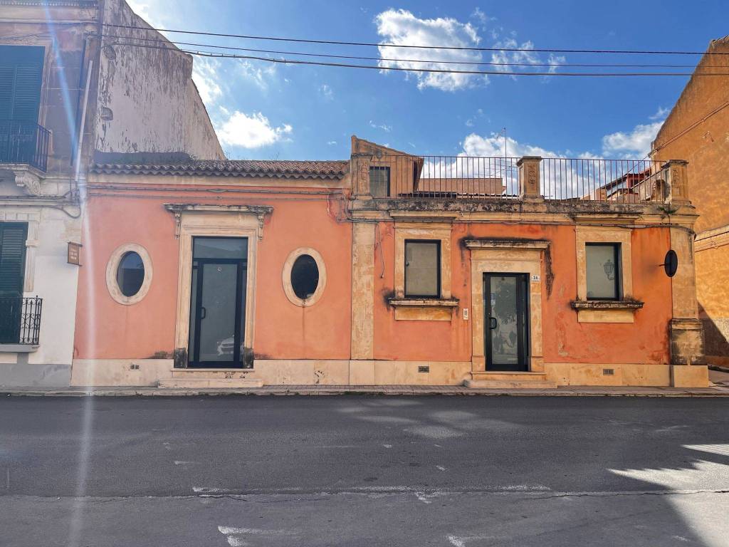 Appartamento a Avola in Via Alessandro Manzoni, 34 - Foto 5