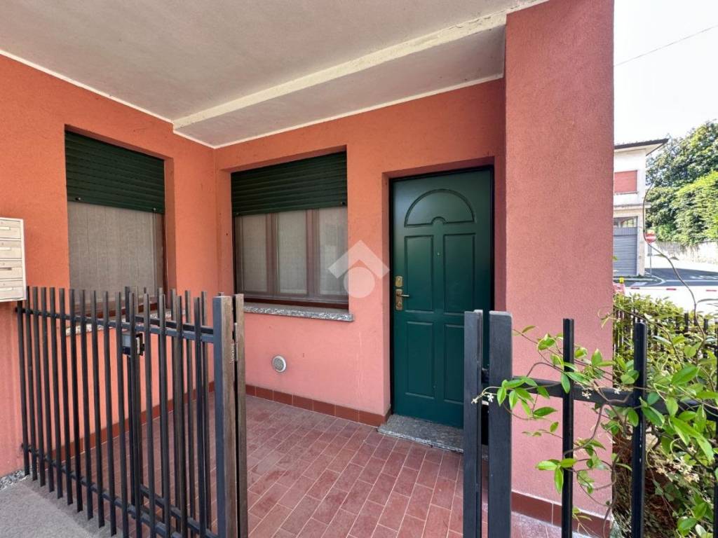 Appartamento a Merate in Via Cerri, 17 - Foto 4