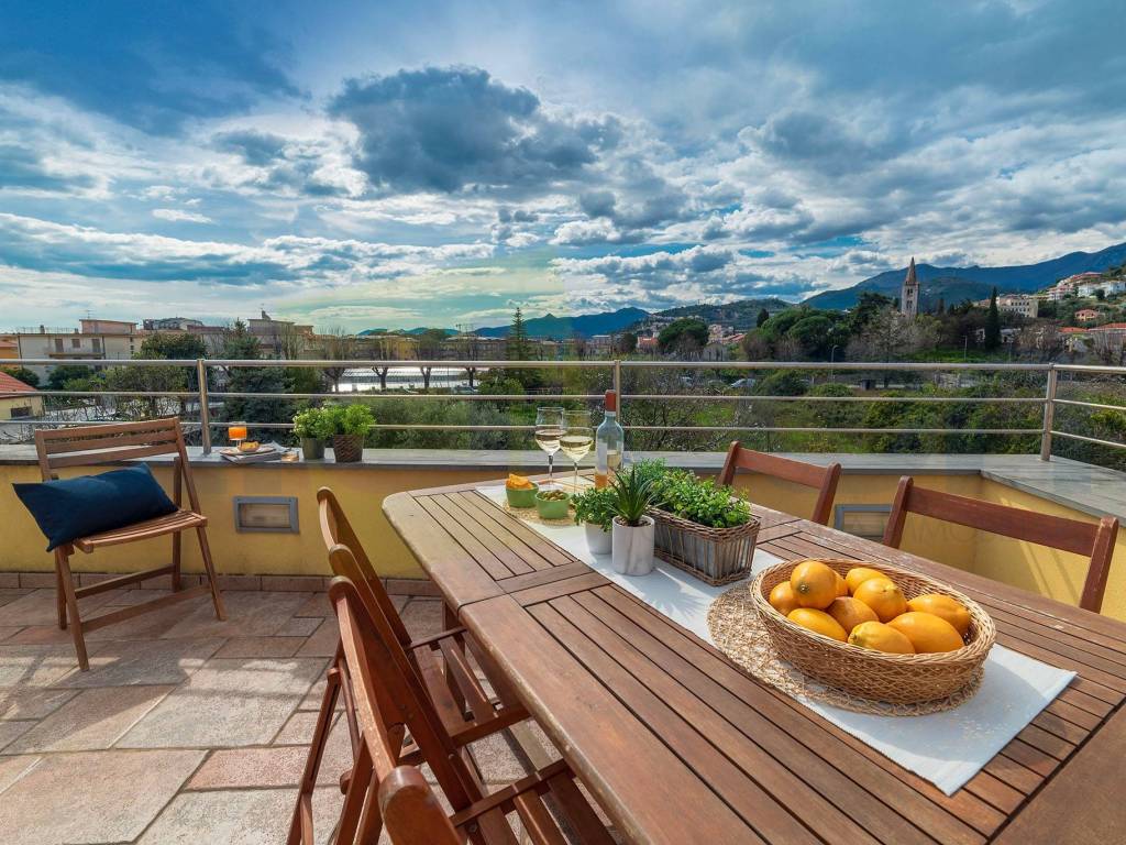 Appartamento a Borgio verezzi in Piazza Commercio - Foto 2