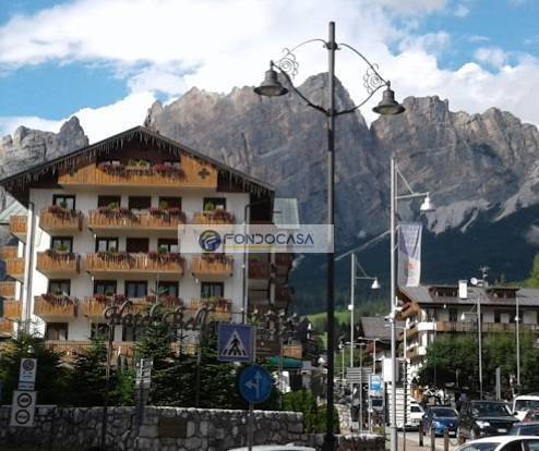 Villa a Cortina d'ampezzo in via olimpia - Foto 2