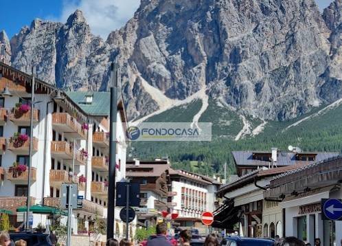Villa a Cortina d'ampezzo in via olimpia - Foto 3
