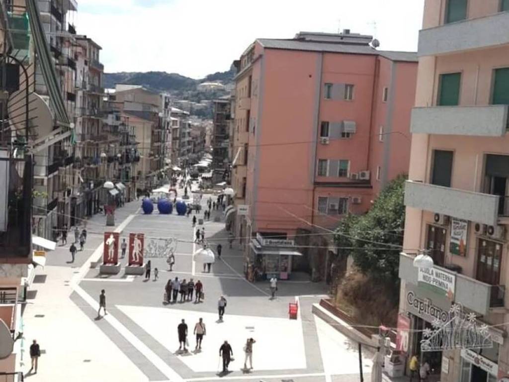 Immobile a Cosenza in Piazza Carlo Bilotti, 7 -31 - Foto 3