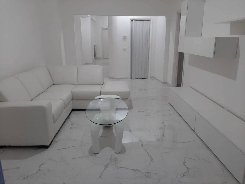 Appartamento a Cosenza in Piazza Bilotti S.N.C. - Foto 3