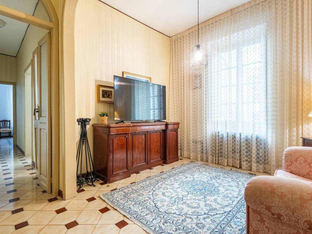 Appartamento a Cagliari in Via Salvatore Farina, 9 - Foto 2