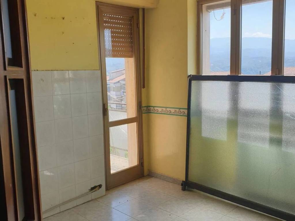 Appartamento a Cosenza in Via Tristano Codignola, 40 - Foto 4