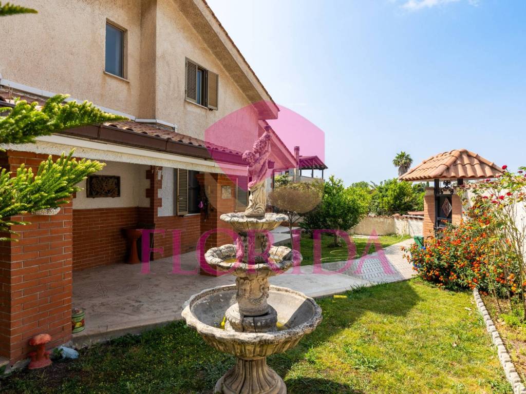 Villa a Aprilia in Via Basento - Foto 5
