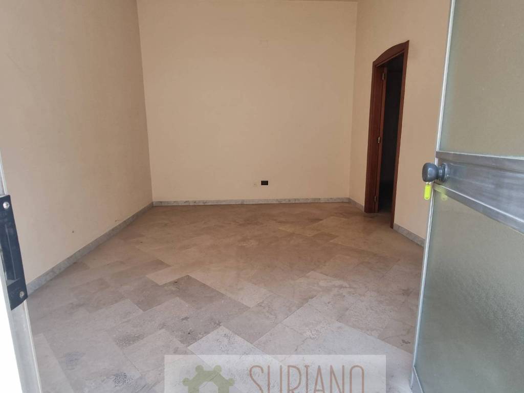 Appartamento a Andria in Via Vittorio Alfieri - Foto 4