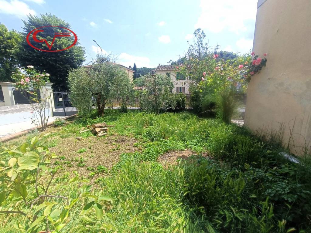 Appartamento a Montevarchi in Via Pestello - Foto 2