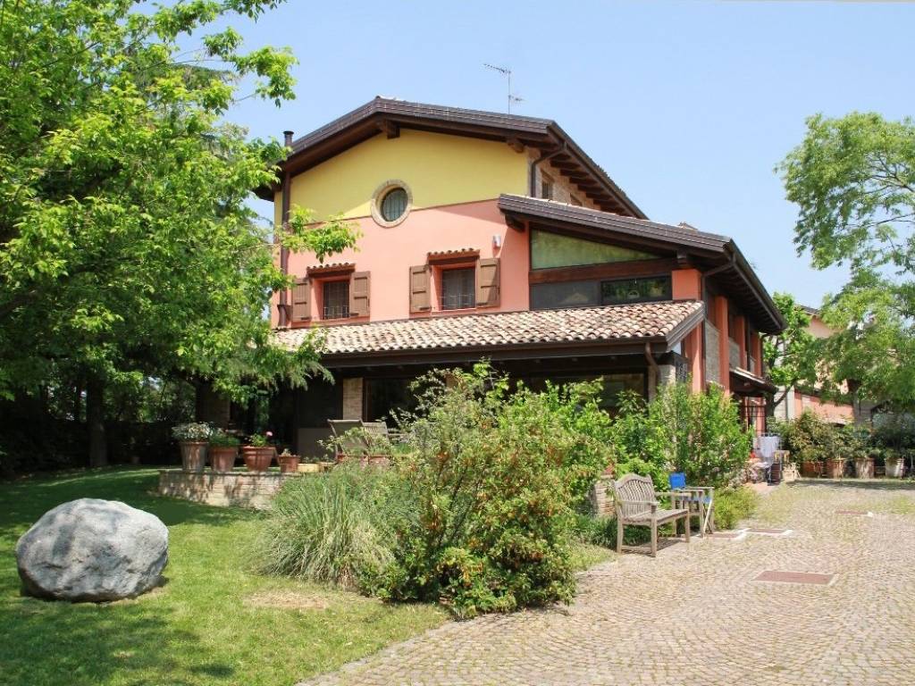 Villa a Castelvetro di modena in Via Lunga - Foto 2