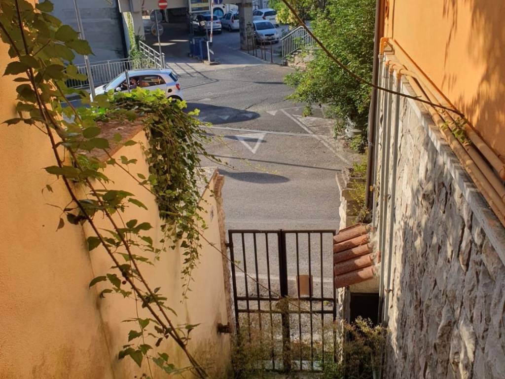Appartamento a Frosinone in Via Alessandro Ciamarra - Foto 4