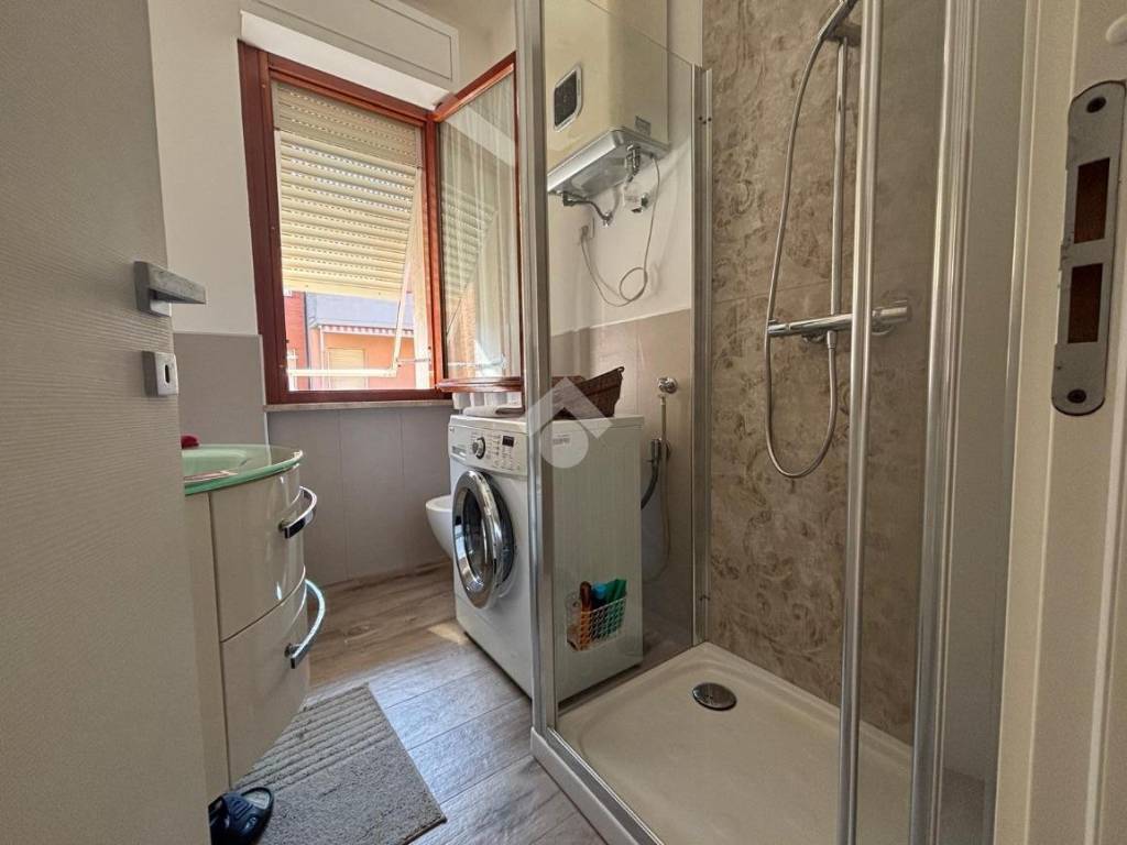 Appartamento a Sarzana in Via papa giovanni XVIII, 100 - Foto 3