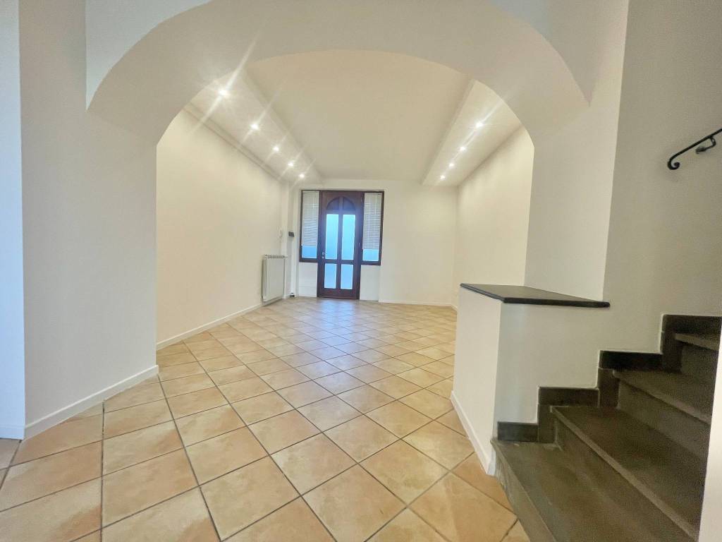 Casa indipendente a Pistoia in Via Montalbano - Foto 2