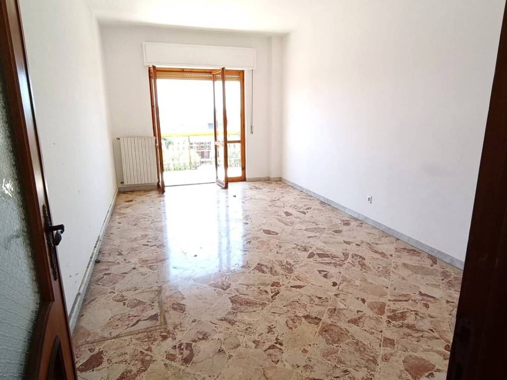 Appartamento a Barletta in Via Torino angolo via Capua - Foto 4