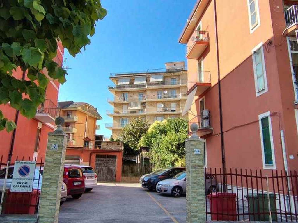 Appartamento a Avellino in Via Camillo Benso di Cavour - Foto 4