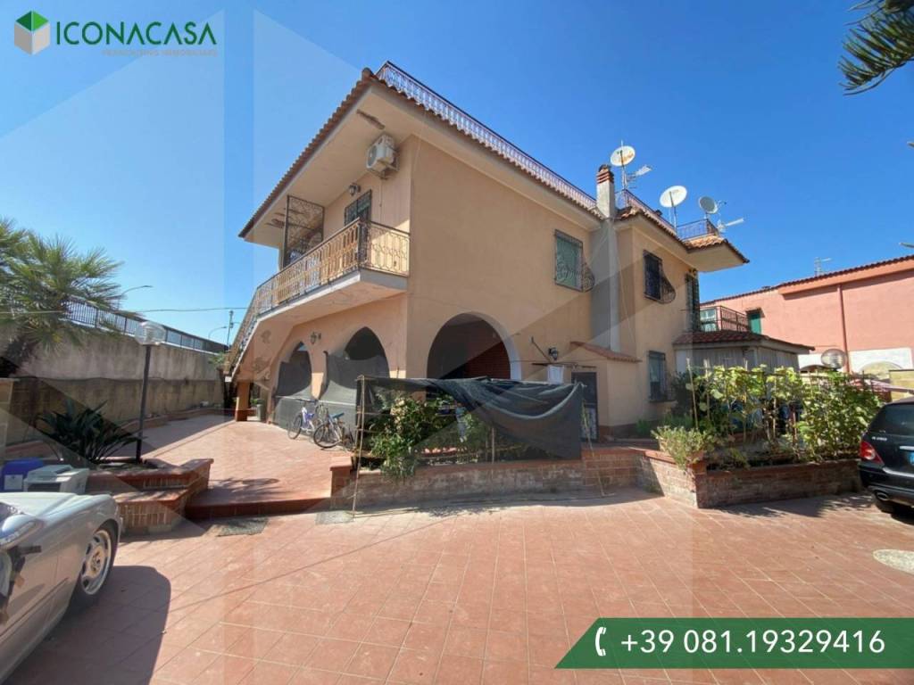 Villa a Castel volturno in Via Giacomo Leopardi - Foto 2