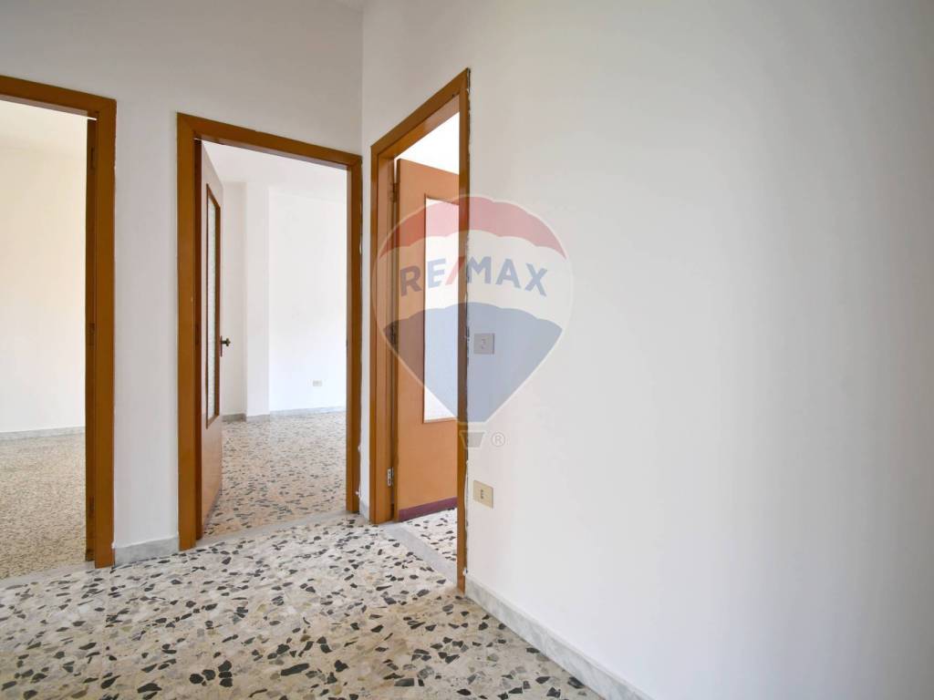Appartamento a Cagliari in Via C. Menotti, 9 - Foto 2