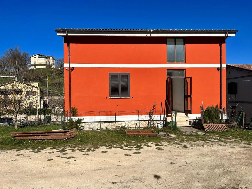 Rustico / casale a Cascia in Località Poggio Primocaso - Foto 2