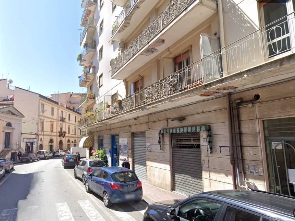 Immobile a Salerno in Via Crispi, 29 - Foto 2