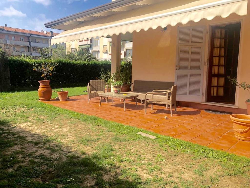 Villa a Sarzana - Foto 2