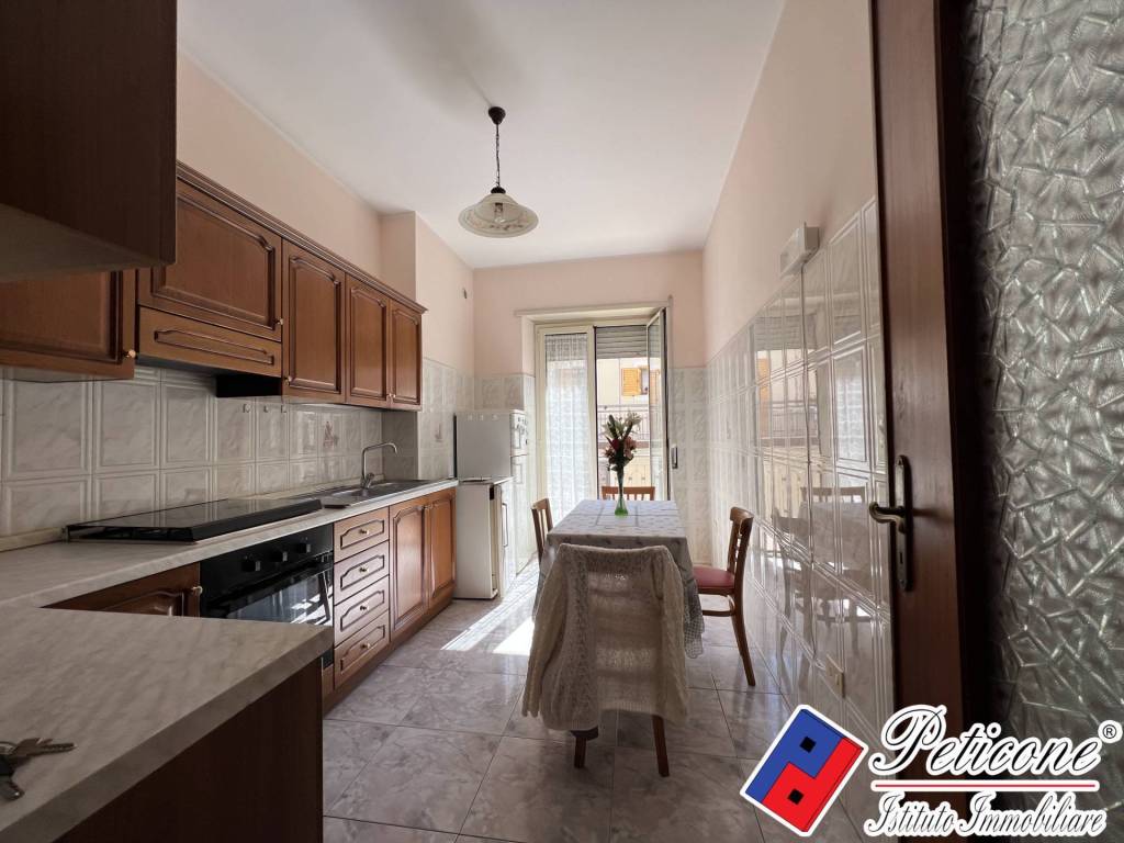 Appartamento a Lenola in Via Lago - Foto 2