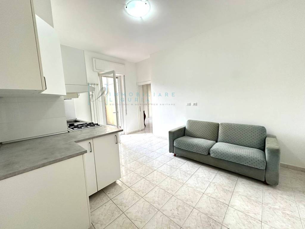 Appartamento a Albenga in Via Paccini - Foto 5