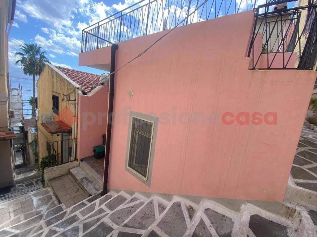 Appartamento a Messina in via consolare pompea, 415 - Foto 2