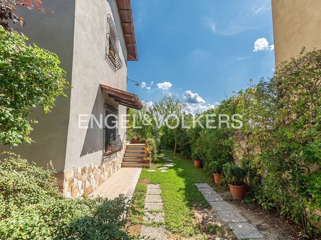 Villa a Poggio mirteto in Via Carlo Parlagreco - Foto 4