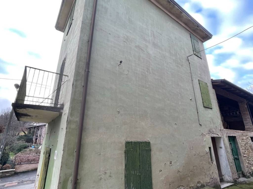 Casa indipendente a Neviano degli arduini in Strada Provazzano, 13 - Foto 2
