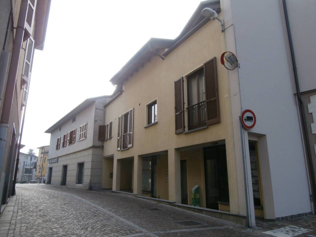 Appartamento a Costa masnaga in Via Giuseppe Mazzini, 6 - Foto 4