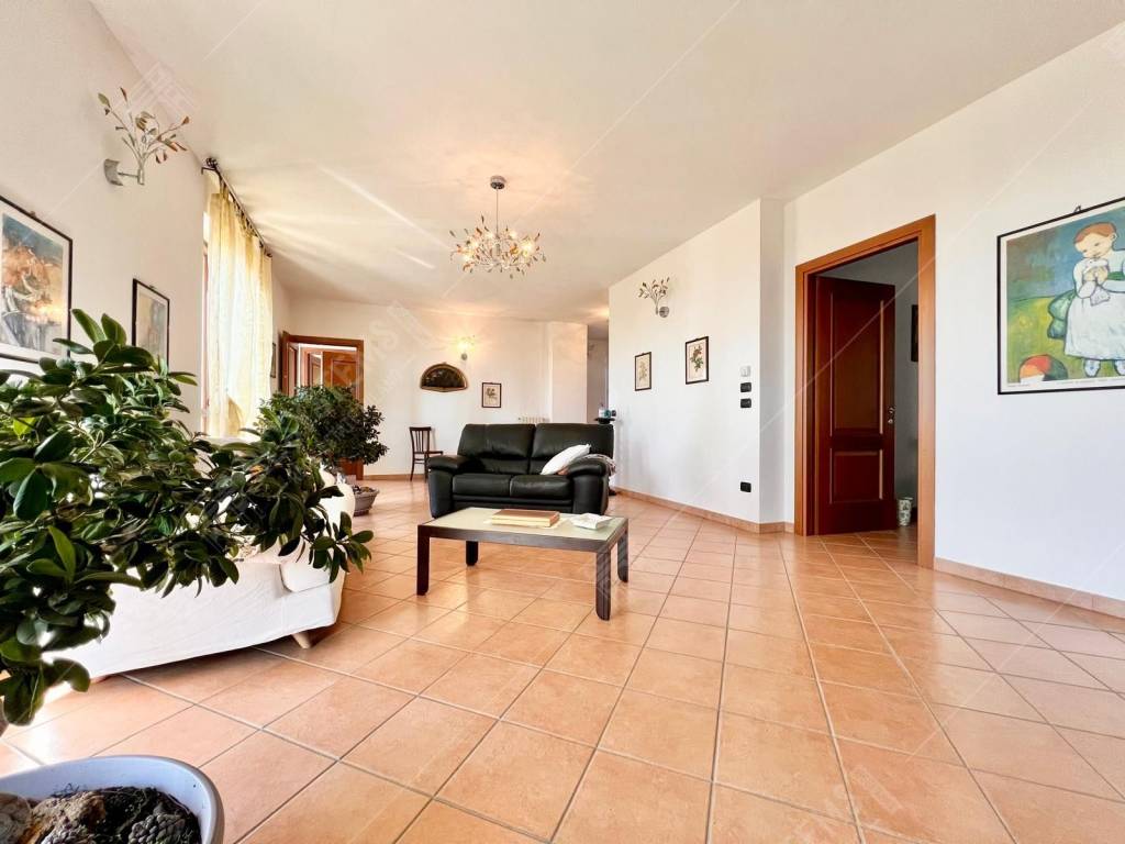 Villa a Moncalvo in Strada Madonnina Sorine Levante - Foto 3
