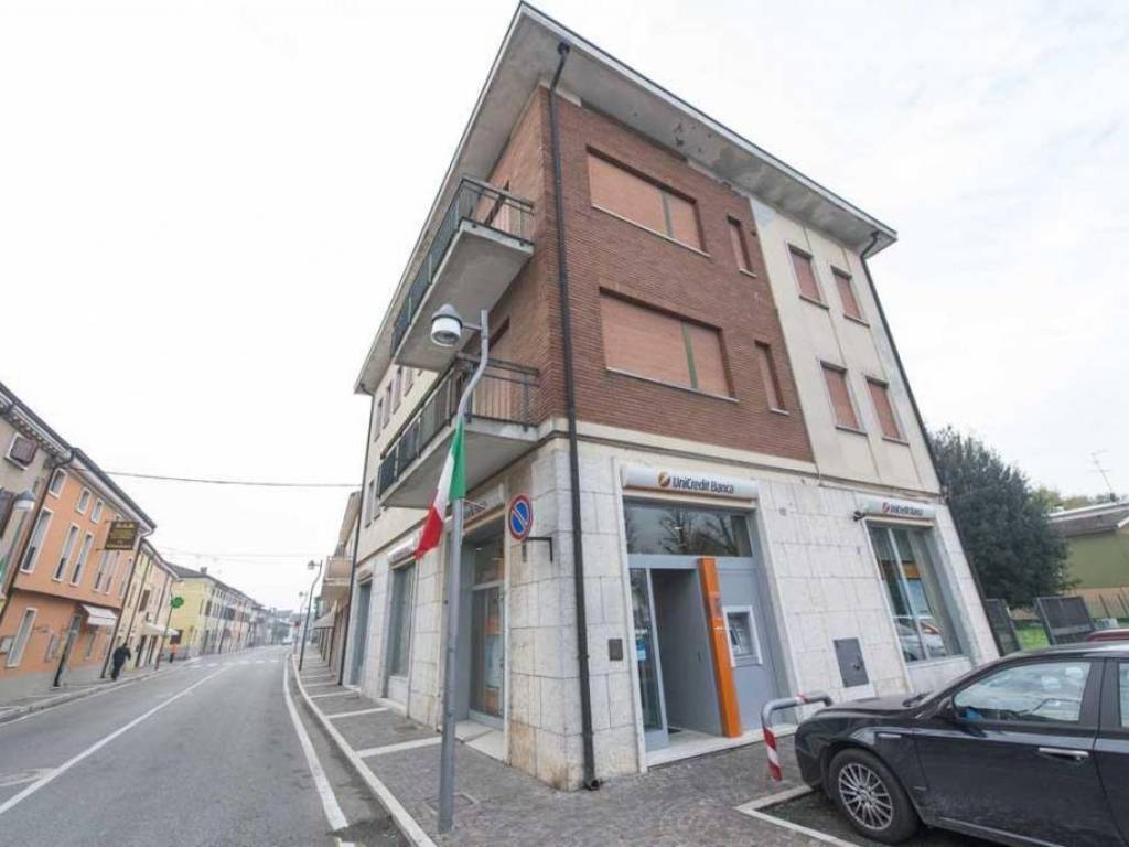 Immobile a Erbè in piazza Camillo Benso Conte di Cavour - Foto 3