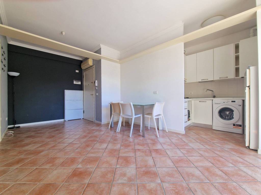 Appartamento a Riccione in Viale Alfredo Catalani, 11 - Foto 2