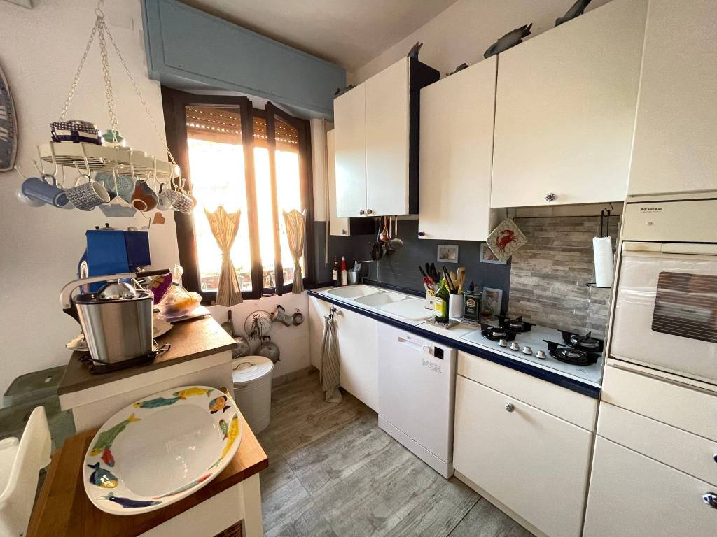 Appartamento a Celle ligure in Via Guglielmo Marconi, 55 - Foto 2