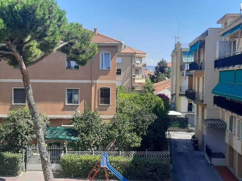 Appartamento a Loano in Via Luigi Pirandello, 13 - Foto 4