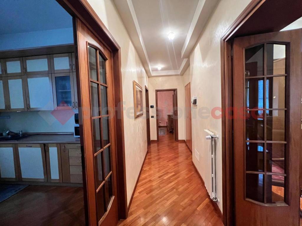 Appartamento a Potenza in APPARTAMENTO IN VIALE MARCONI, 61 - Foto 4
