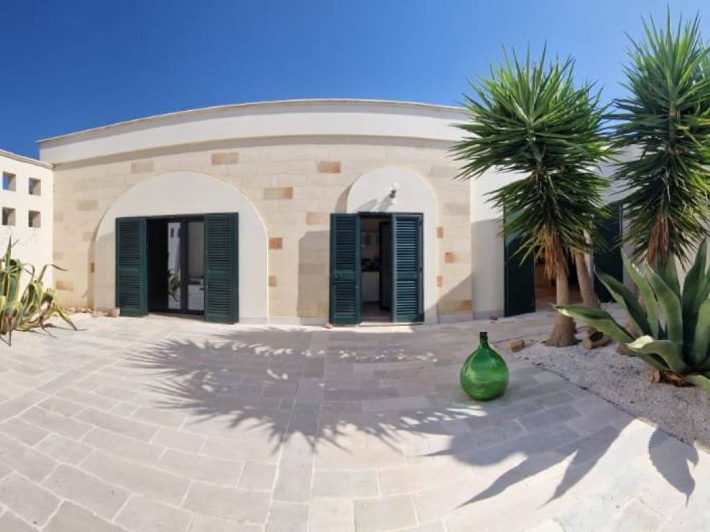 Villa a Manduria in Strada Provinciale Maruggio Manduria - Foto 4