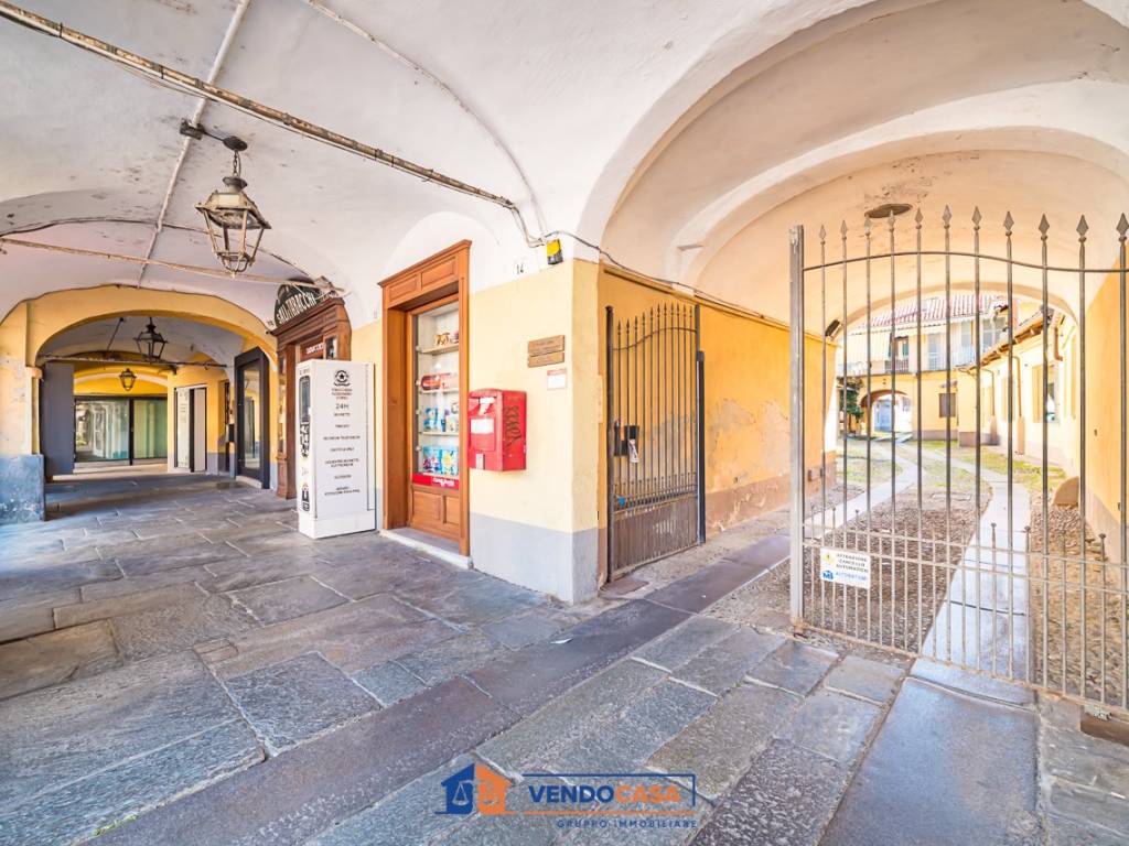 Appartamento a Saluzzo in Piazza Risorgimento, 14 - Foto 3