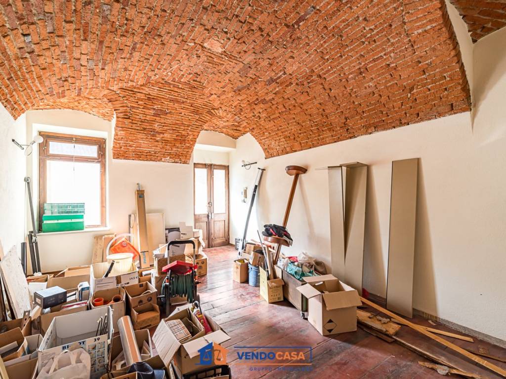Appartamento a Saluzzo in Piazza Risorgimento, 14 - Foto 5