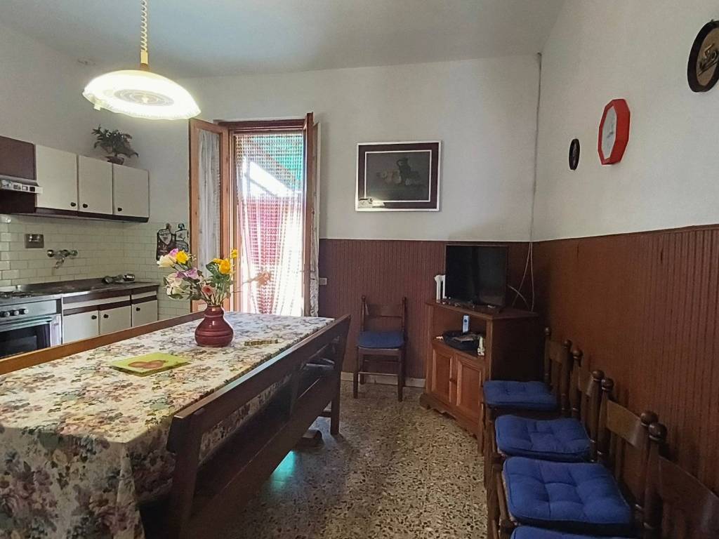 Villa a Montemurlo in Via Montalese - Foto 2