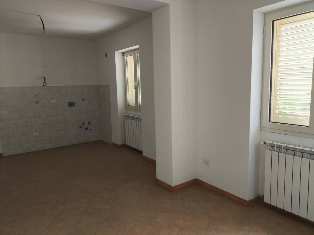 Appartamento a Monsummano terme in Piazza Giuseppe Giusti, 55 - Foto 3