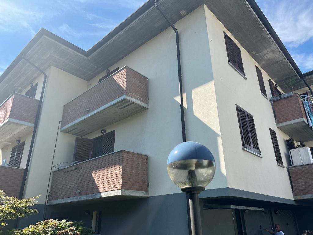 Appartamento a Lodi vecchio in Via 25 Aprile - Foto 2