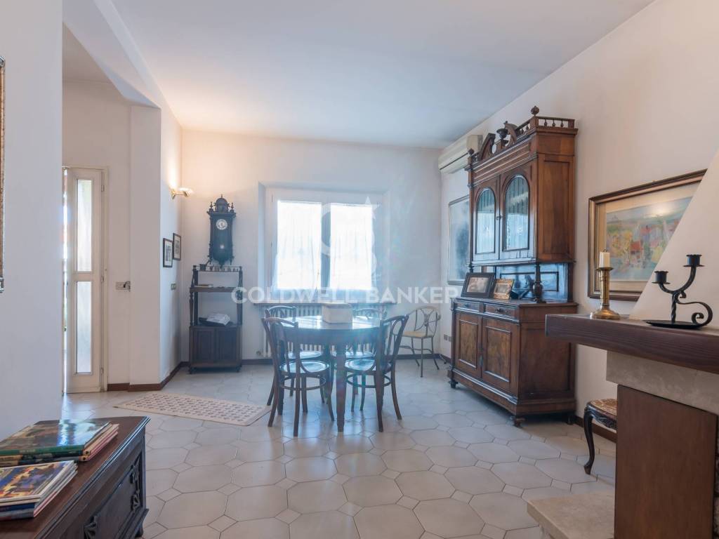 Villa a Riccione in Viale Fratelli cervi, 190 - Foto 3