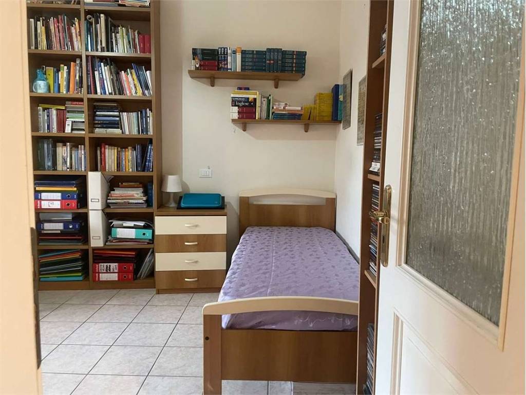 Appartamento a Albenga in VIA GENOVA, 77 - Foto 2