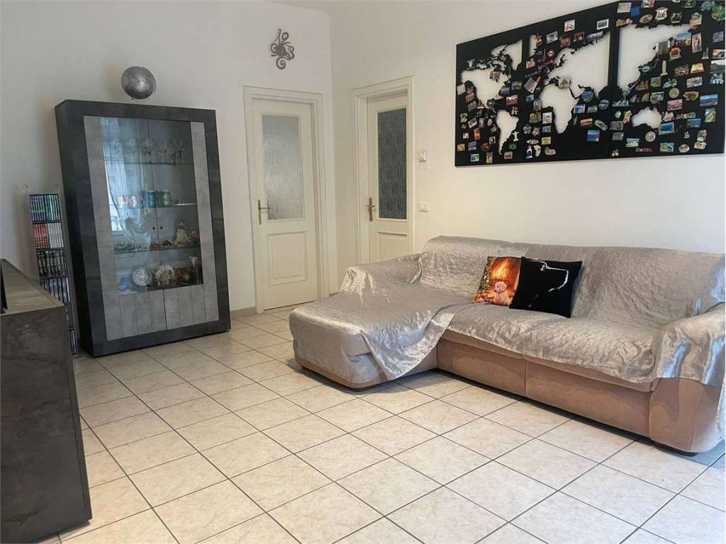 Appartamento a Albenga in VIA GENOVA, 77 - Foto 3