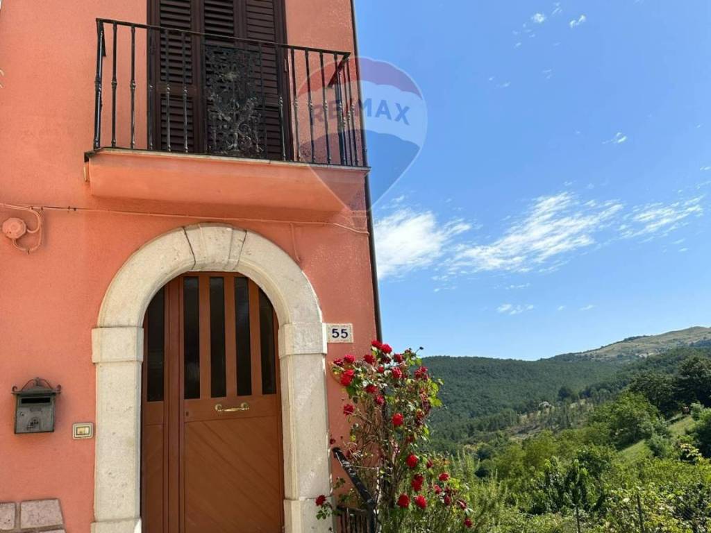 Casa indipendente a Roccasicura in Via Degli Abruzzi, 12 - Foto 5