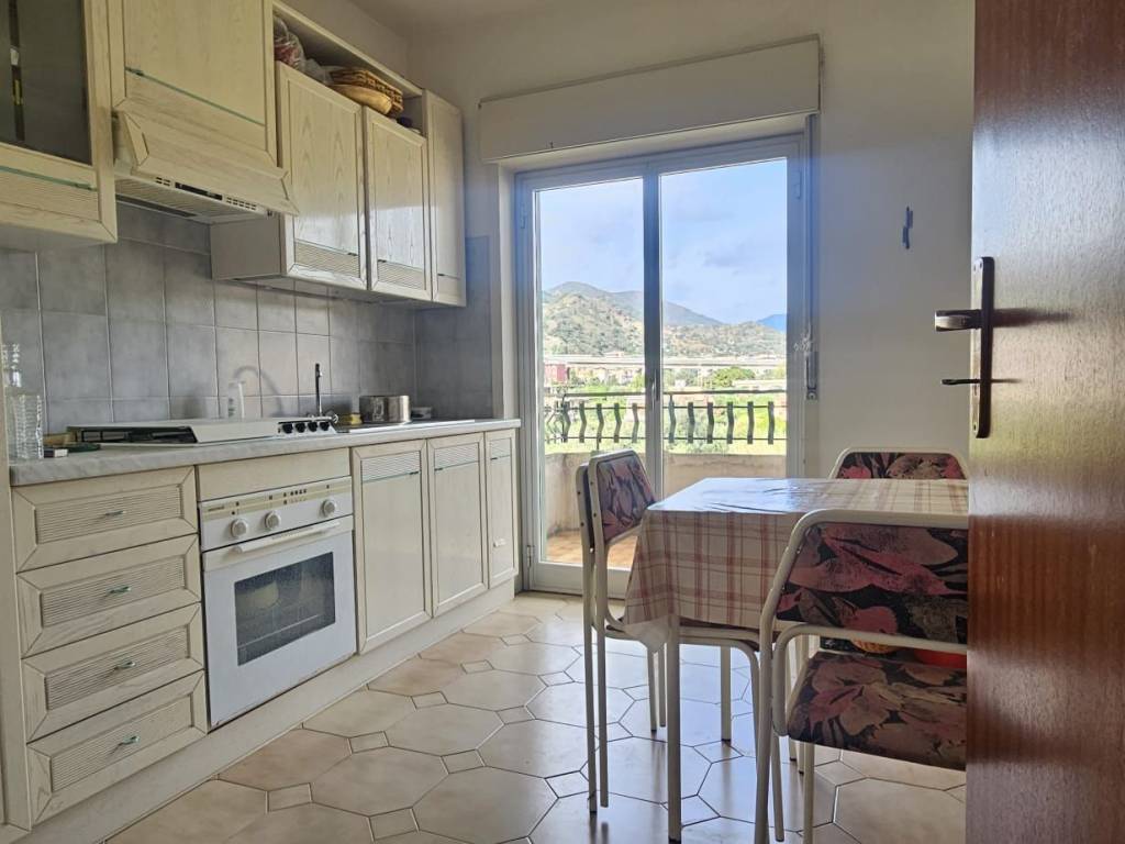 Appartamento a Santa teresa di riva in Via Fiorentino, 9 - Foto 3