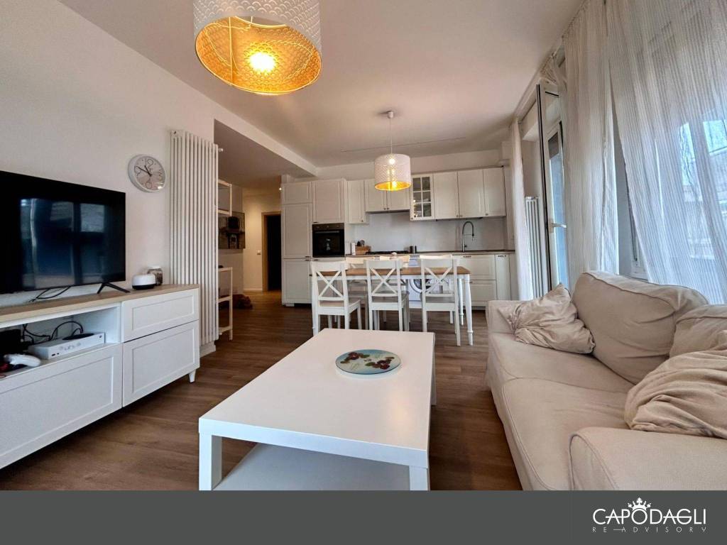 Appartamento a Riccione in Viale Fratelli Ruffini, 11 - Foto 4