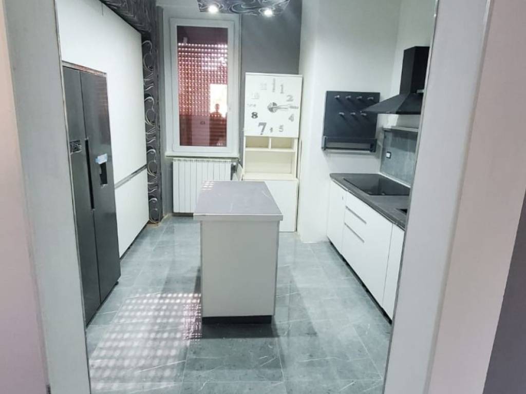 Appartamento a Borgosesia in Largo Giuseppe Magni, 4 - Foto 2