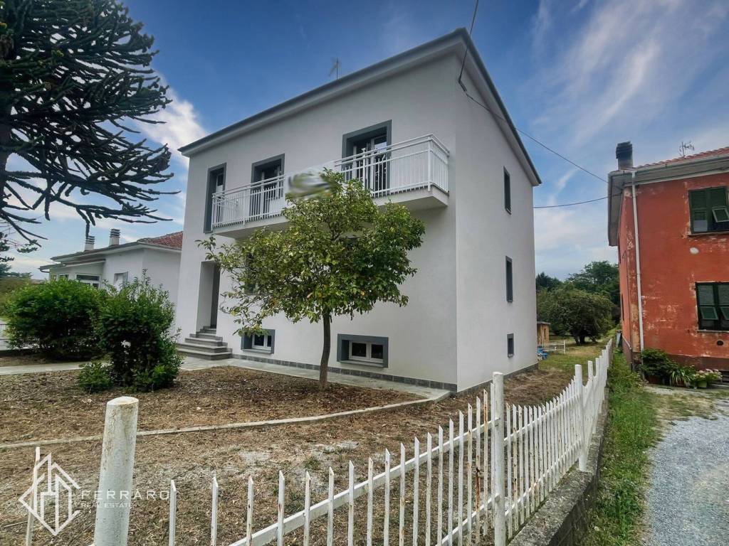 Villa a Cairo montenotte in Via Fornaci, 7 - Foto 4