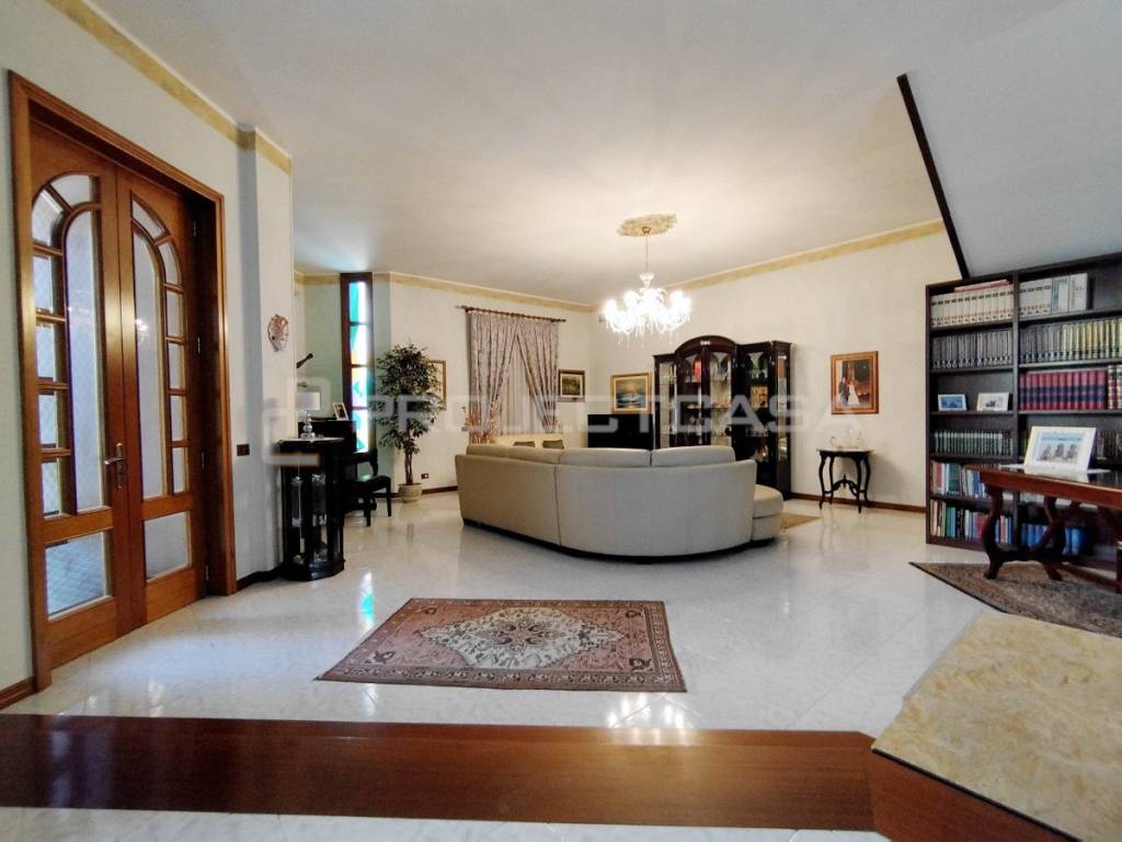 Villa a Maglie in Via Gioacchino Toma - Foto 4